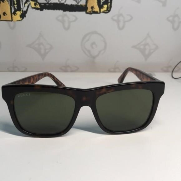 Gucci Tortoise Shell Sunglasses with Green Lenses GG0158SN 002 - Picture 1 of 12